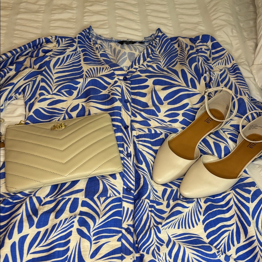 Mlle Gabrielle Vibrant Blue and White Patterned Tiered Midi Dress - Size large - Picture 12 of 12